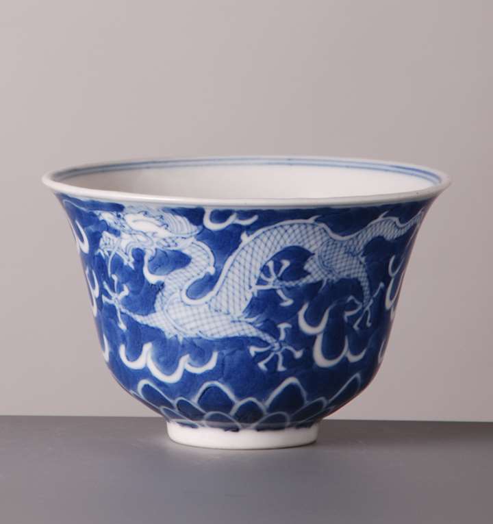 Blue and White Cup with Dragon - Kangxi period